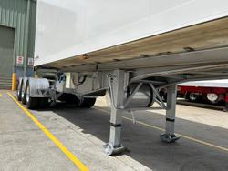 2015 Schmitz St3 Lead A 12 Pallet Freezer Double Stacker