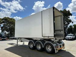 2015 Schmitz St3 Lead A 12 Pallet Freezer Double Stacker