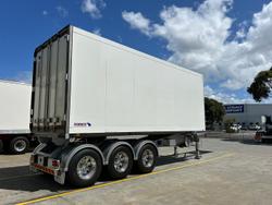 2015 Schmitz St3 Lead A 12 Pallet Freezer Double Stacker