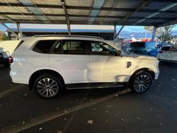 2025 Ford Everest Platinum