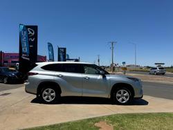 2022 Toyota Kluger GX