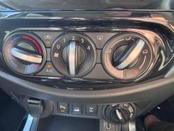 2024 Nissan Navara ST D23 MY24 4X4 Dual Range White Pearl