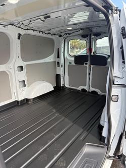 2024 Ford Transit Custom Trend SWB