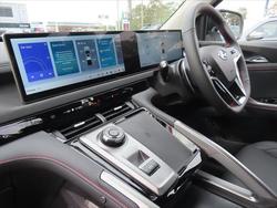 2024 LDV
                T60 Max PLUS