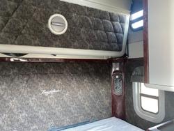 2011 Freightliner Coronado WHITE