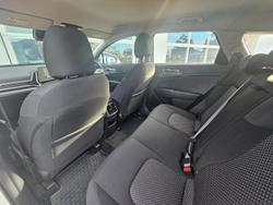 2024 Kia
                Sportage S