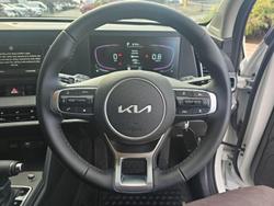 2024 Kia
                Sportage S