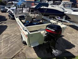 2002 Bermuda 410 NAUTICA RUNABOUT