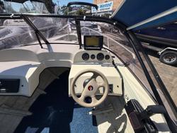 2002 Bermuda 410 NAUTICA RUNABOUT