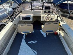 2002 Bermuda 410 NAUTICA RUNABOUT