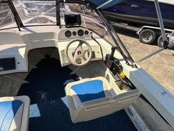 2002 Bermuda 410 NAUTICA RUNABOUT