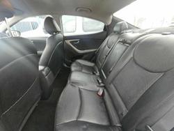 2014 Hyundai Elantra SE MD3 Sleek Silver