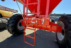 0 AGRIMEC Granbox Flex Chaser Bin + Commodity Cart 25,000 YELLOW