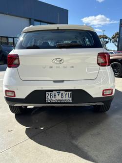 2024 Hyundai
Venue Active