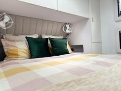 2024 Crusader My25 Excalibur Serenity Club Lounge Ensuite Couples Van