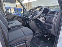 2024 Renault
Master Pro 110kW