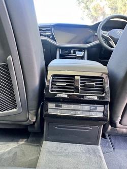 2024 Volkswagen
                Touareg 210TDI Elegance