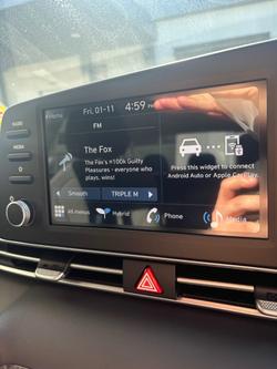 2024 Hyundai
                i30 Hybrid