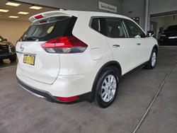 2021 NISSAN
X-TRAIL ST 2WD
