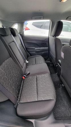 2024 Mitsubishi
ASX ES