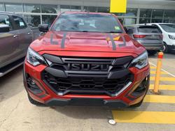 2024 Isuzu
D-MAX BLADE