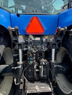 2013 New Holland T8.330