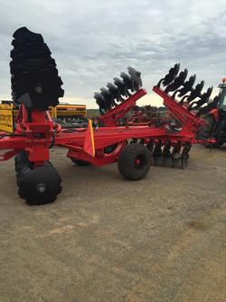 0 Tatu Gcro 7010 56 Plate Offset Disc Ex Demo RED