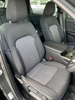 2024 MAZDA CX-80 G40E PURE CX-80 A 8AUTO G40E PURE AWD Machine Grey