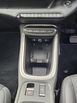 2024 Jeep Avenger Summit