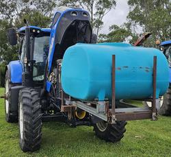 2016 New Holland T7.210 Blue