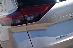 2024 Nissan X-TRAIL Ti-L e-POWER T33 MY25 Four Wheel Drive Champagne Silver/Black Roof