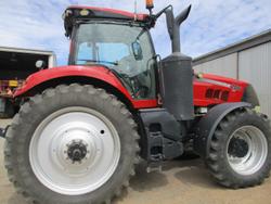 0 CASE IH Magnum 200 Red