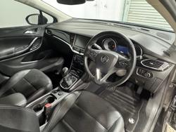 2016 Holden
                Astra RS-V