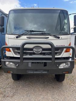 2017 Hino Gt WHITE