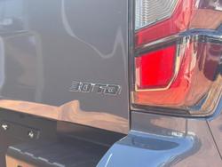 2025 Isuzu
D-MAX LS-U+