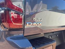 2025 Isuzu
D-MAX LS-U+