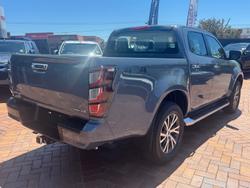 2025 Isuzu
D-MAX LS-U+