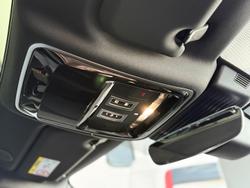 2024 Land Rover
Range Rover Velar P400 Dynamic HSE