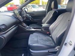 2023 Mitsubishi
Eclipse Cross LS Black Edition