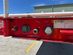 2015 Maxitrans St3 48' Flat Deck Open Semi Red