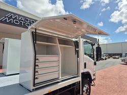 2016 Isuzu Trucks NPS 75/45-155 4x4 Tray and Boxes