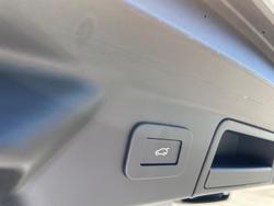 2023 Land Rover
                Range Rover Velar D300 Edition