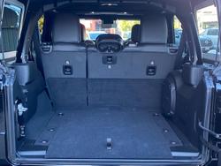 2024 Jeep
Wrangler Unlimited Rubicon