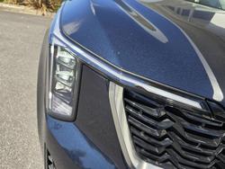2024 Kia
                Sorento Sport