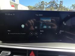 2024 Kia
                Sorento Sport
