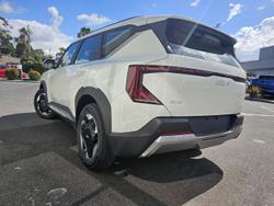 2024 Kia
                EV5 Air Long Range