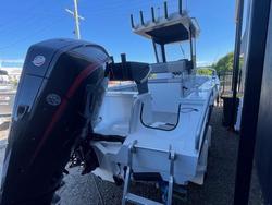 2025 Stacer 659 Ocean Ranger Centre Cab HT