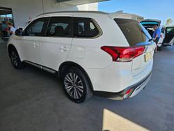 2019 MITSUBISHI
OUTLANDER LS 7 SEAT AWD