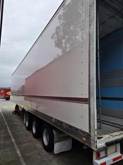 2020 Maxi Trans 24P Dry Van Ro Ro System White