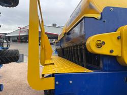 0 Tatu Sda Cp 19 Row Double Disc Seeder BLUE